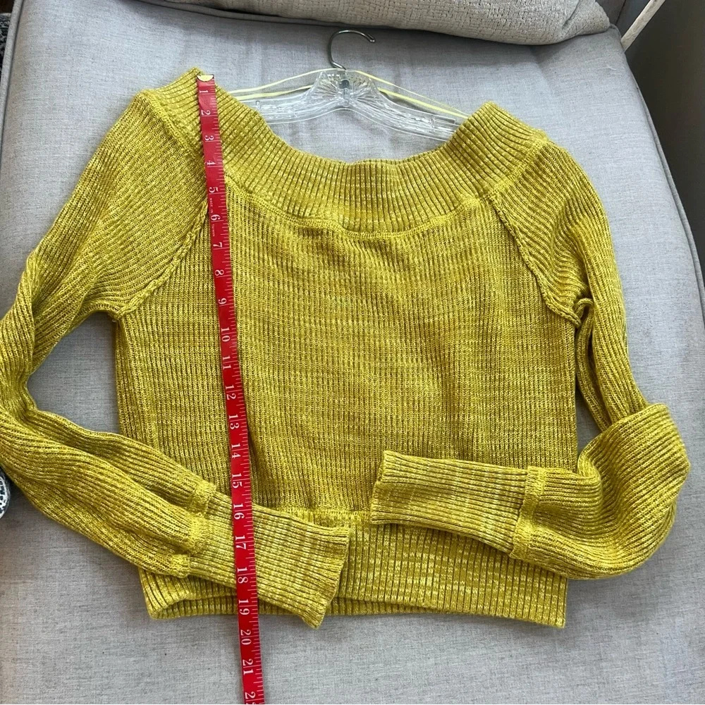 Free People Cropped Sweater - Picture 8 of 9